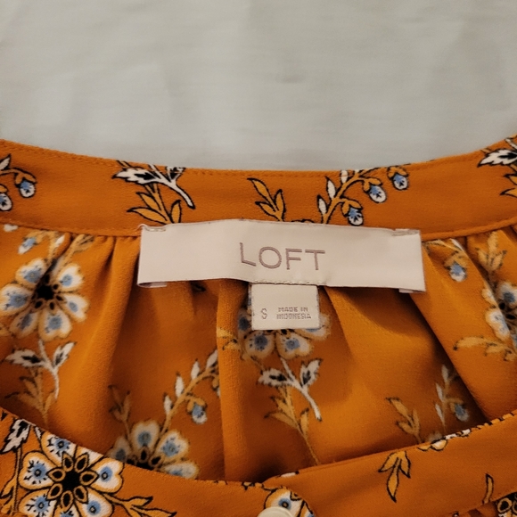Mustard yellow Loft Dress with separate belt, size Small - Picture 5 of 6